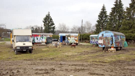 Commercial Eviction Services, traveller