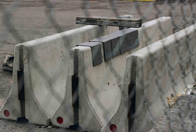 Concrete-barrier